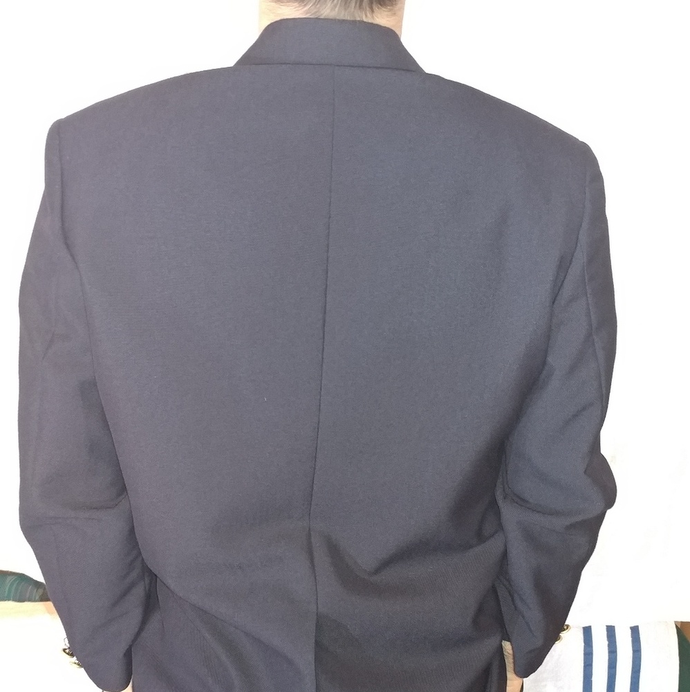 Classic Gold Buttoned Suit Jacket - image 3